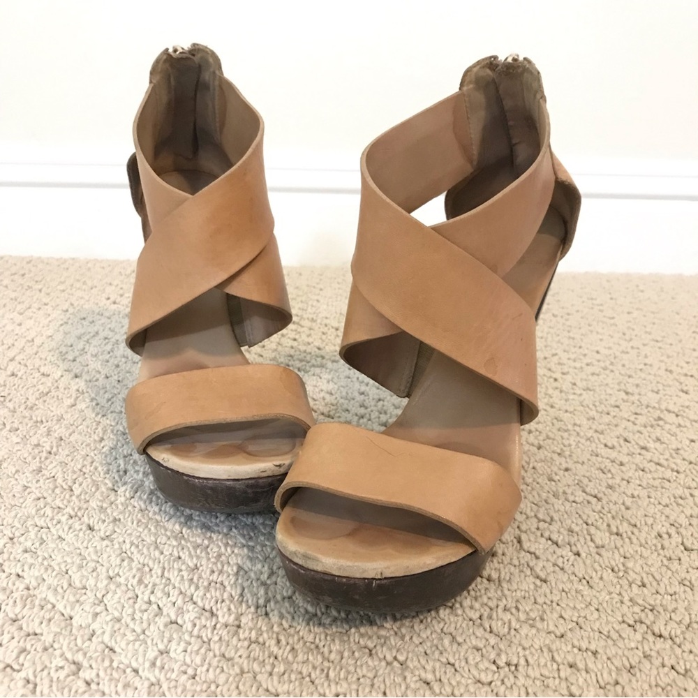 DVF vintage opal wedge sandal size 7